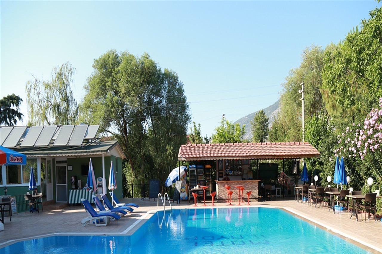 The Green Valley Hotel 올루데니스 외부 사진