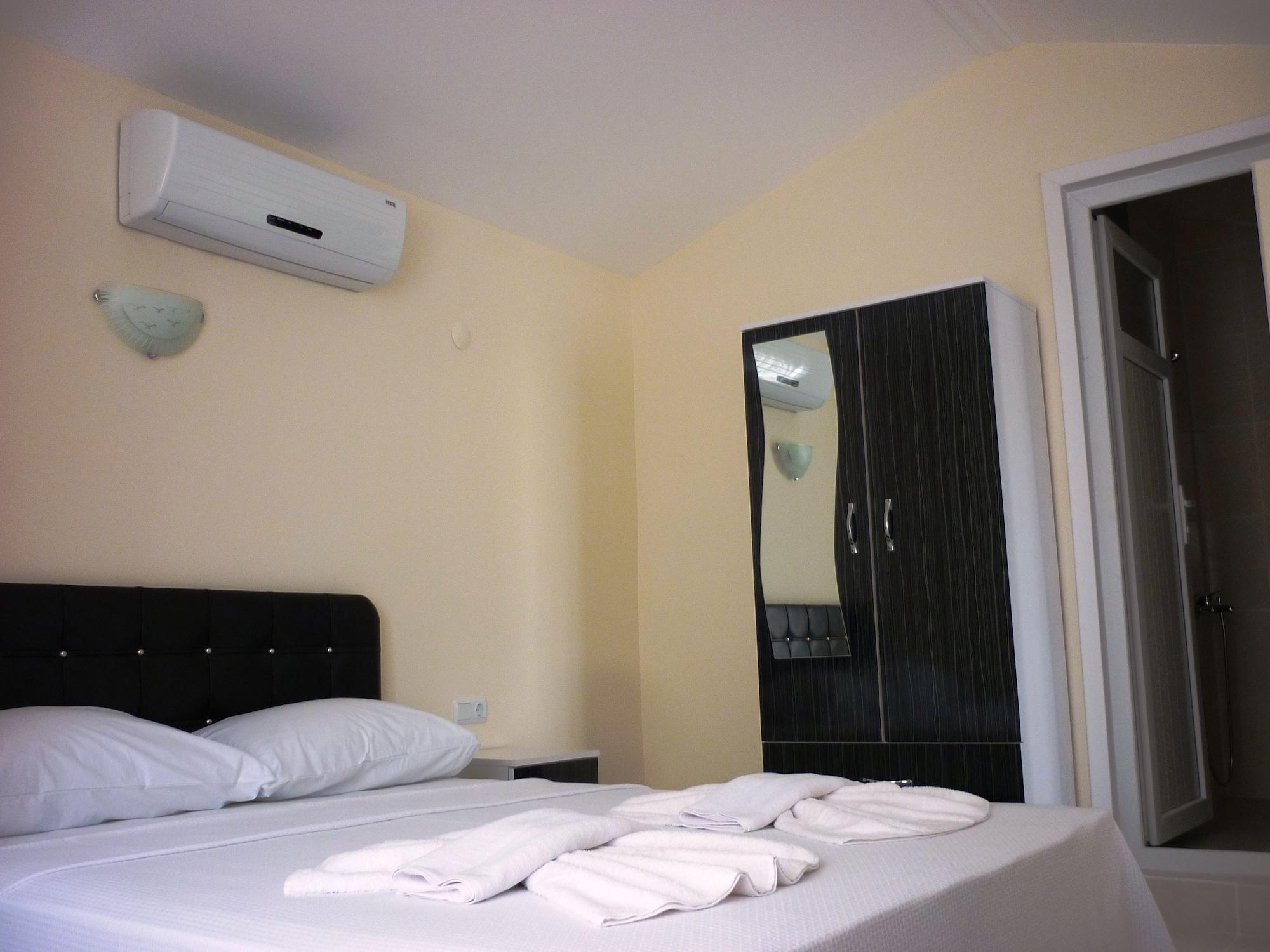 The Green Valley Hotel 올루데니스 외부 사진