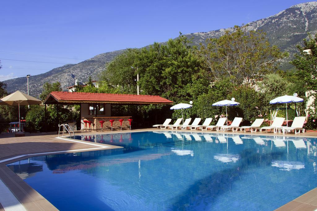 The Green Valley Hotel 올루데니스 외부 사진